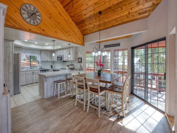 Yosemite Area Home 984817