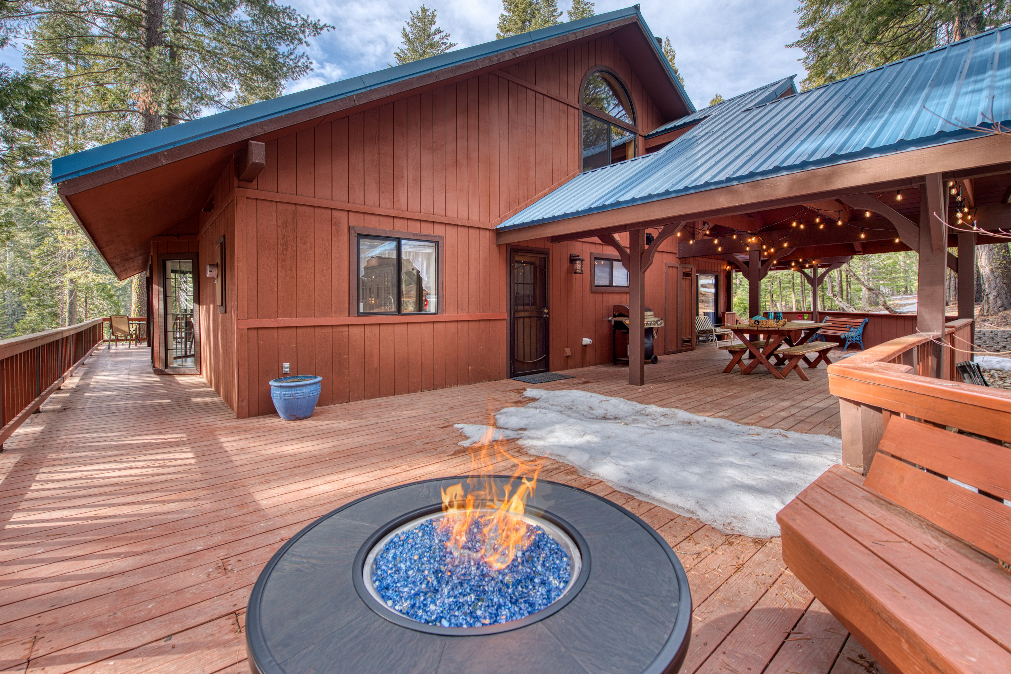 Yosemite Area Home 984817