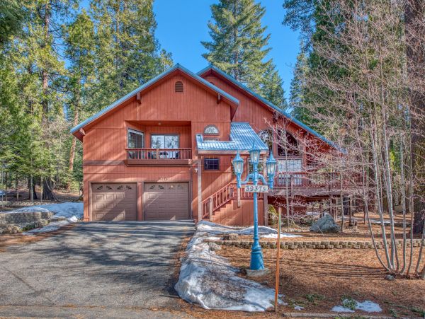 Yosemite Area Home 984817