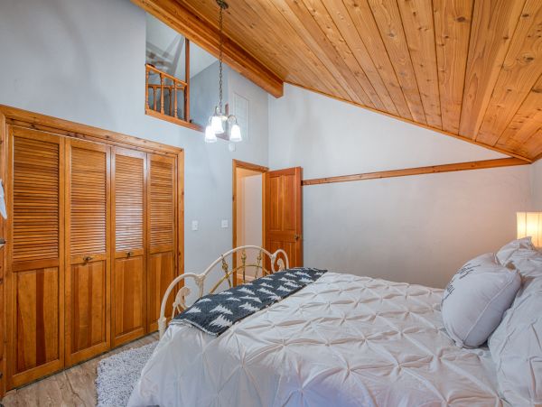 Yosemite Area Home 984817