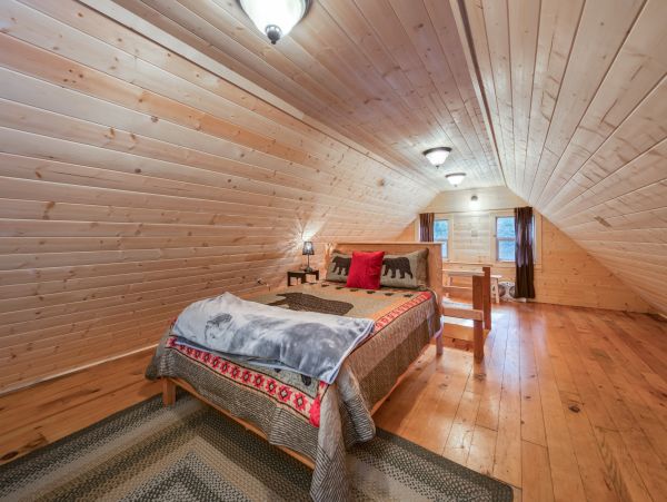 Yosemite Area Home 984818