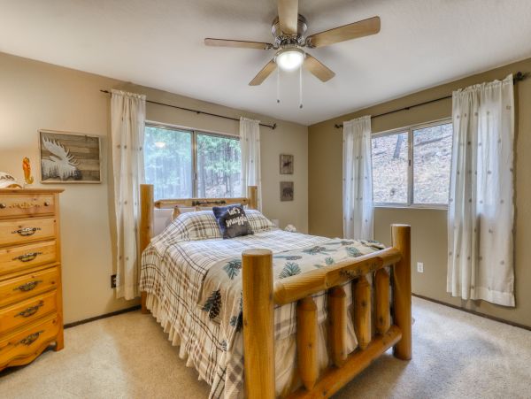 Yosemite Area Home 984819