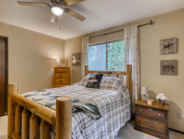 Yosemite Area Home 984819