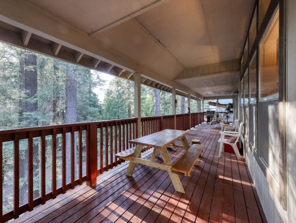 Yosemite Area Home 984820