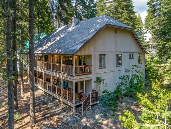 Yosemite Area Home 984820