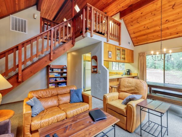 Yosemite Area Home 984821