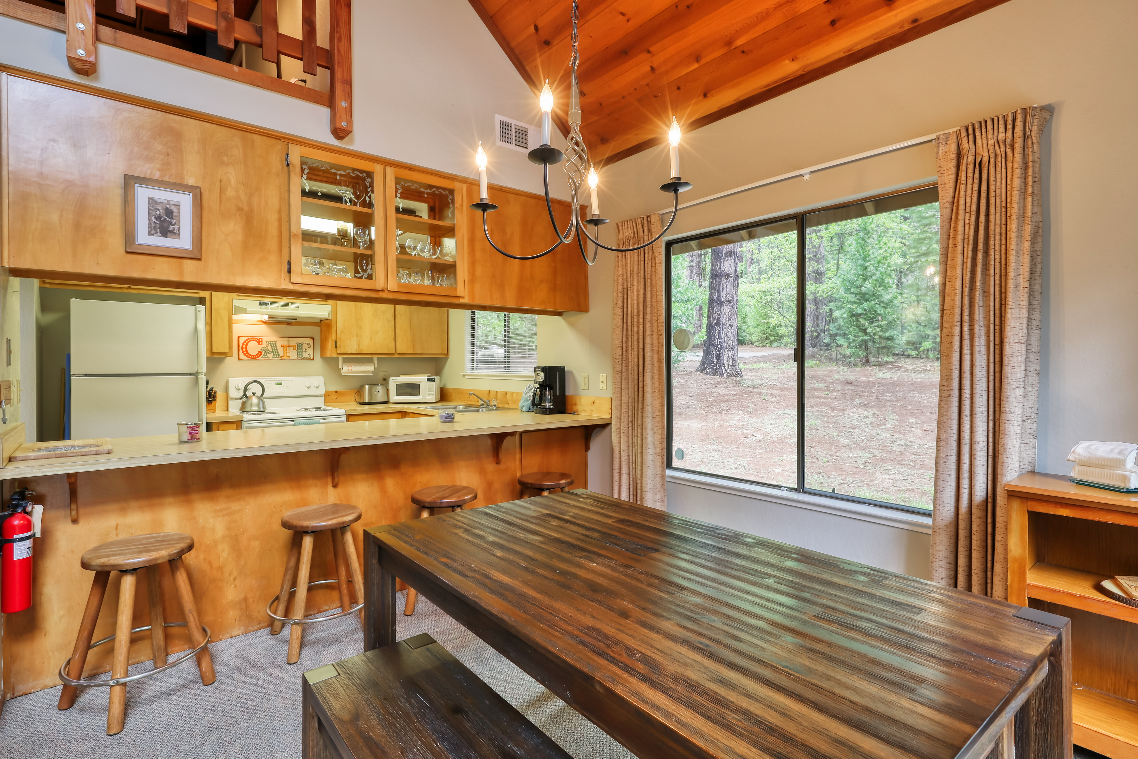 Yosemite Area Home 984821