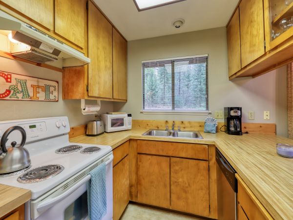 Yosemite Area Home 984821