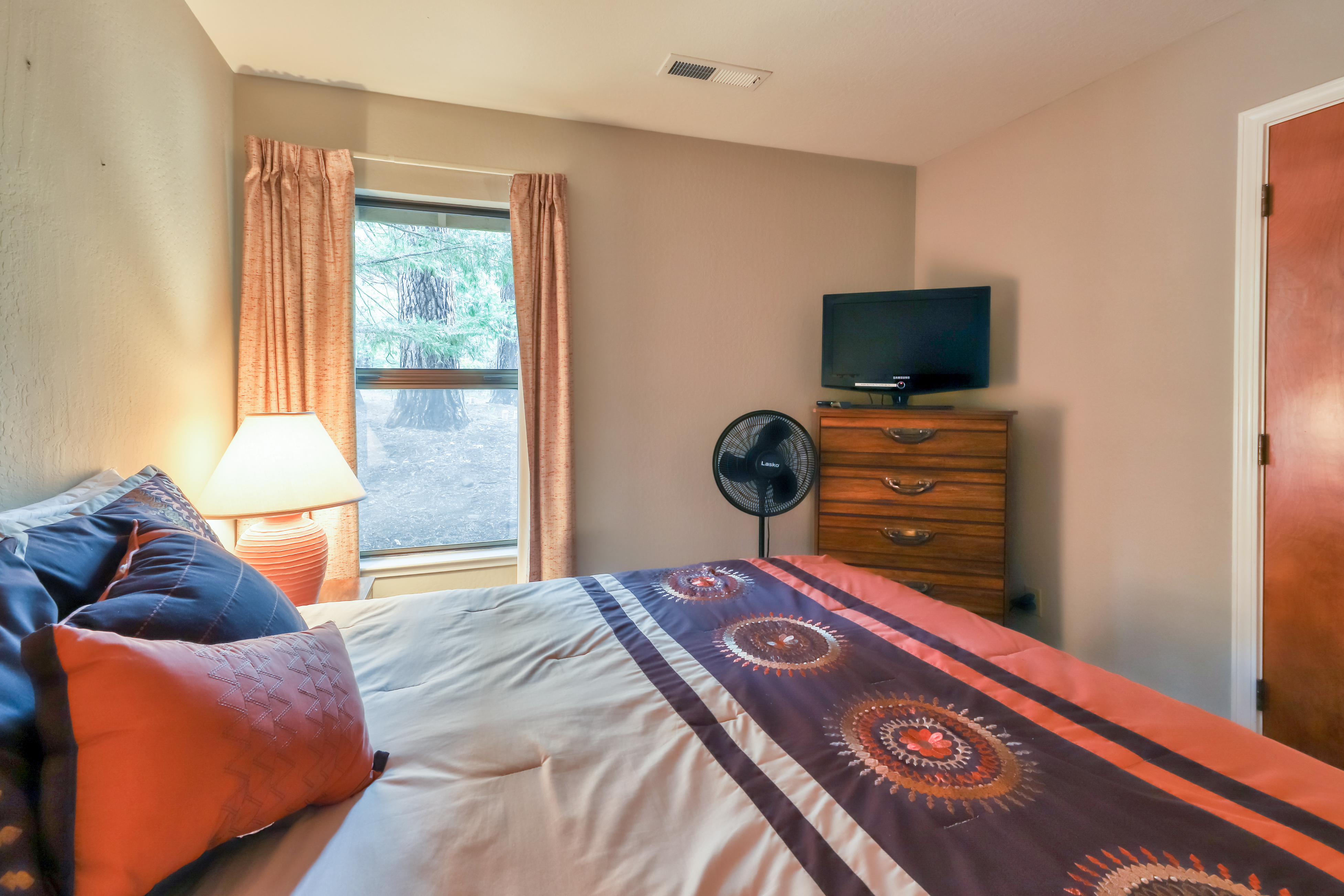 Yosemite Area Home 984821