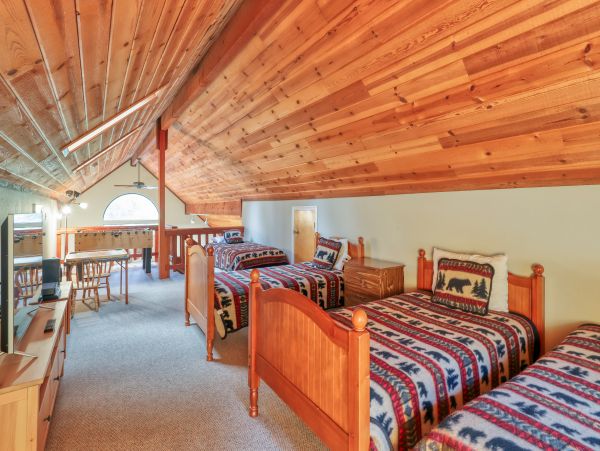 Yosemite Area Home 984821