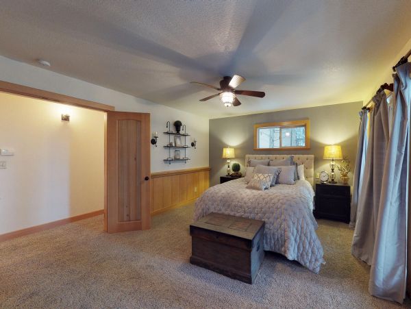 Yosemite Area Home 984822