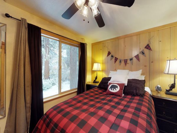 Yosemite Area Home 984822