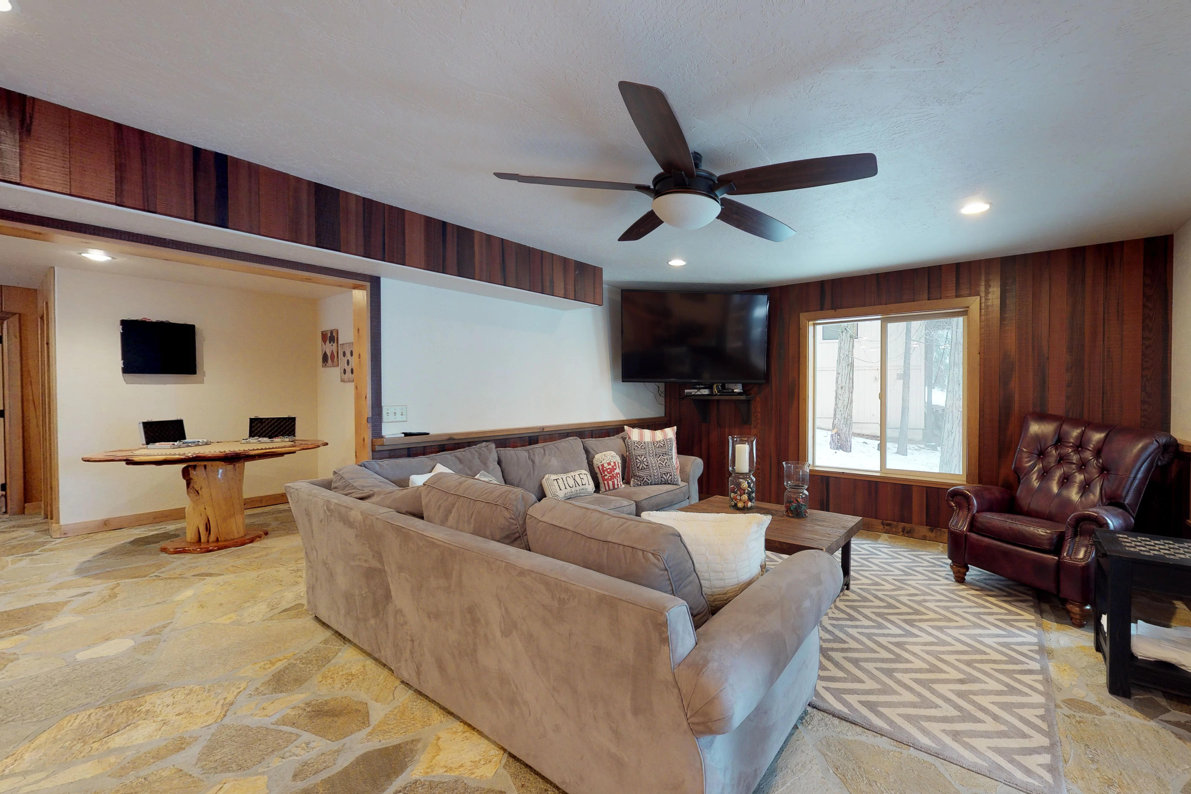 Yosemite Area Home 984822