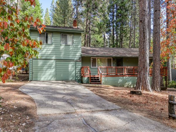 Yosemite Area Home 984824