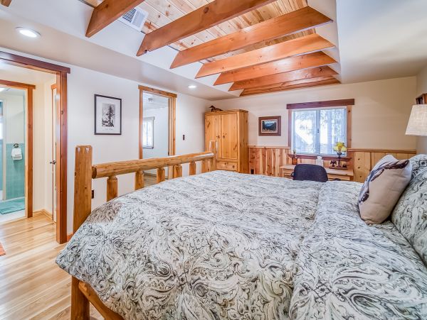 Yosemite Area Home 984825