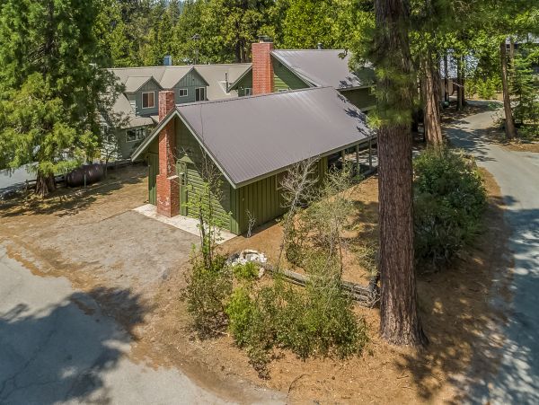Yosemite Area Home 984825