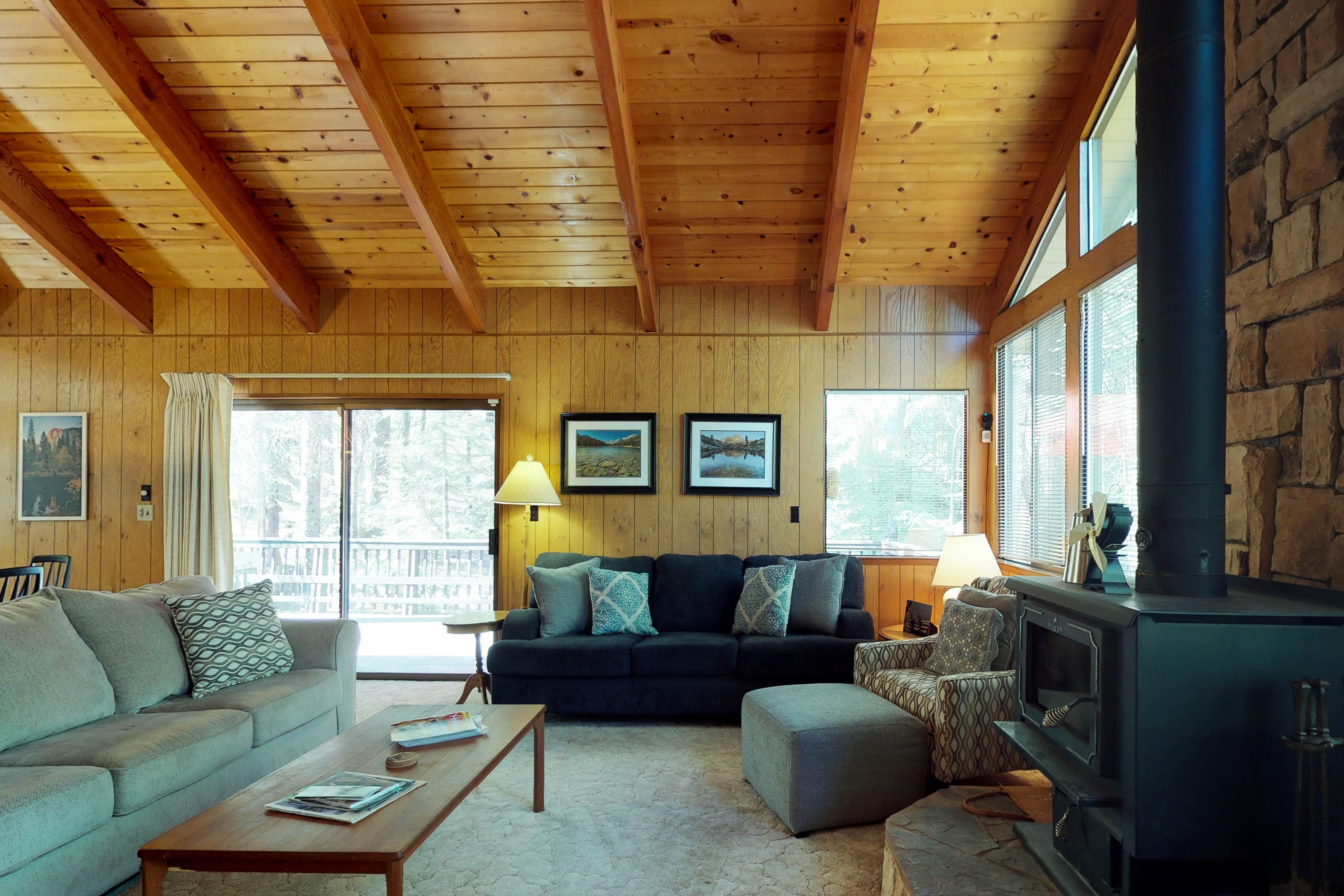 Yosemite Area Home 984826
