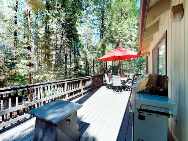 Yosemite Area Home 984826