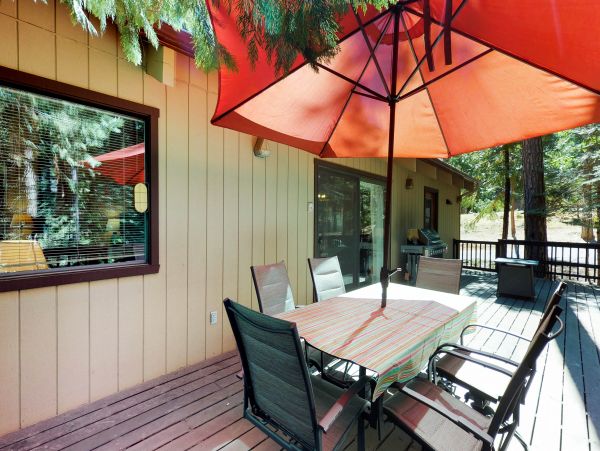 Yosemite Area Home 984826