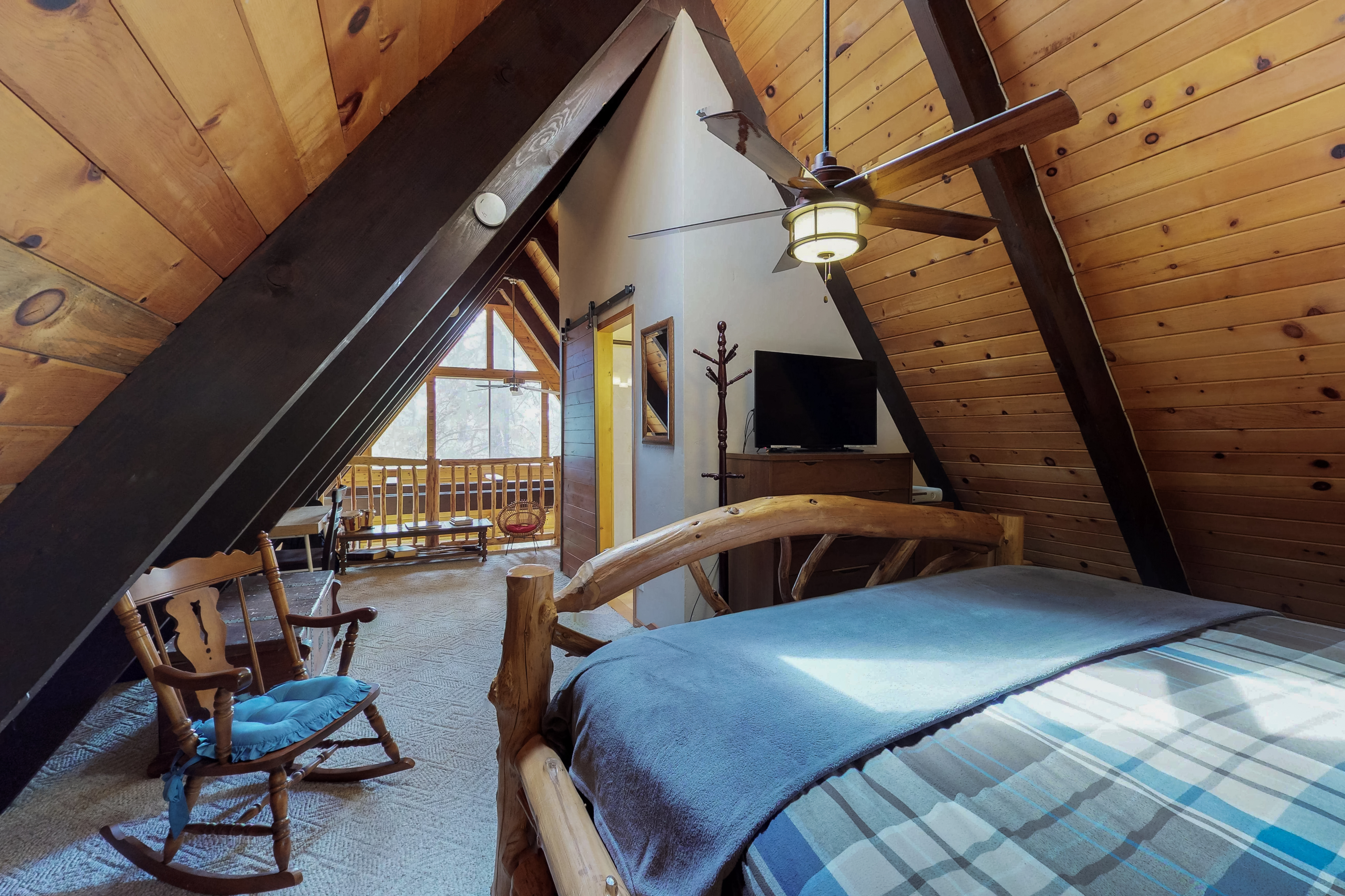 Yosemite Area Home 984827