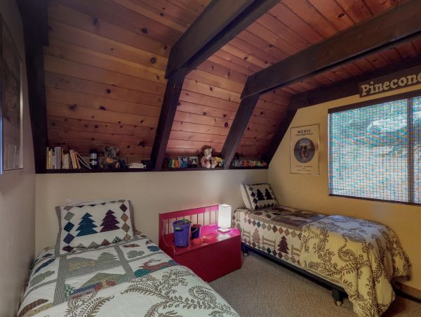 Yosemite Area Home 984827