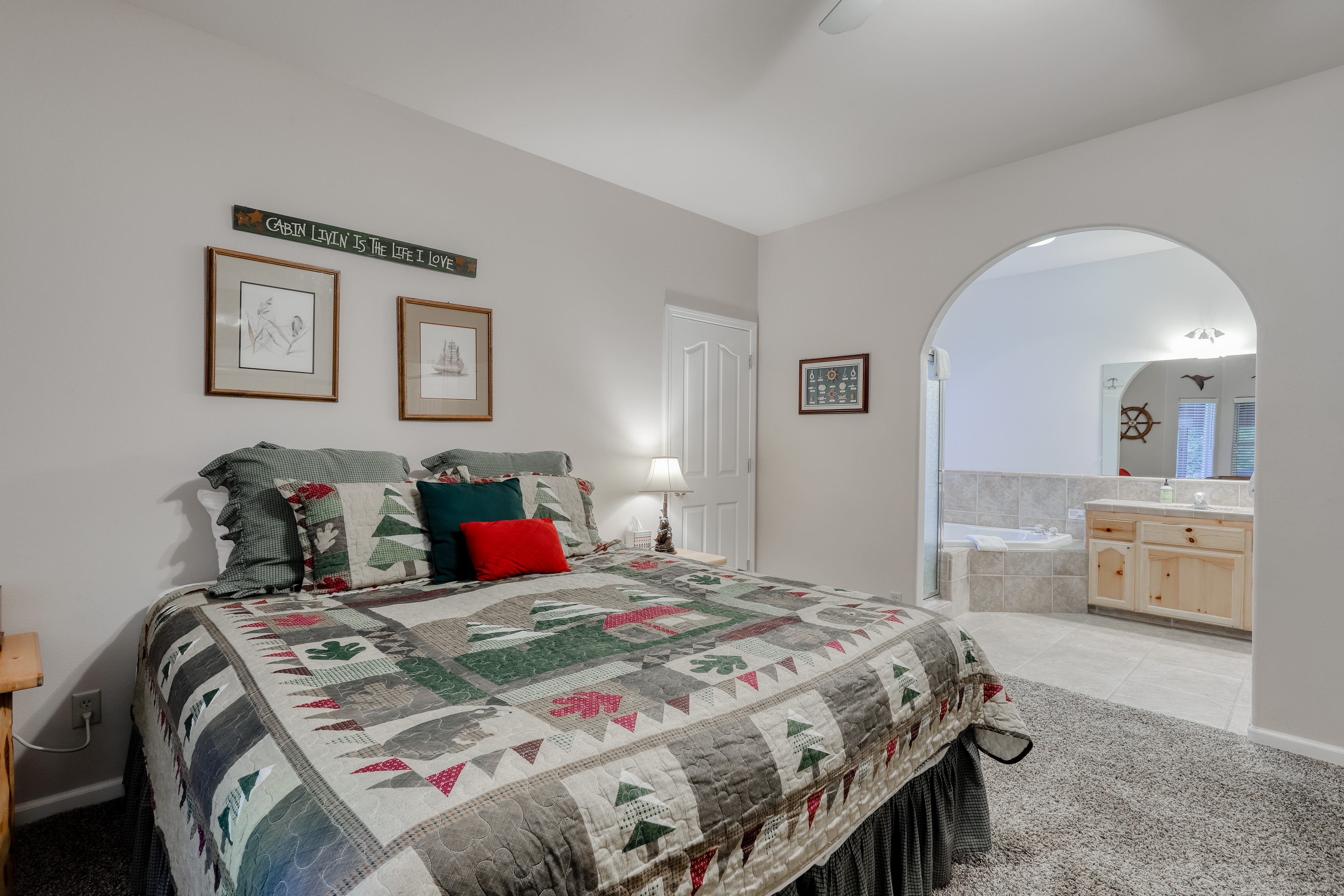 Yosemite Area Home 984829