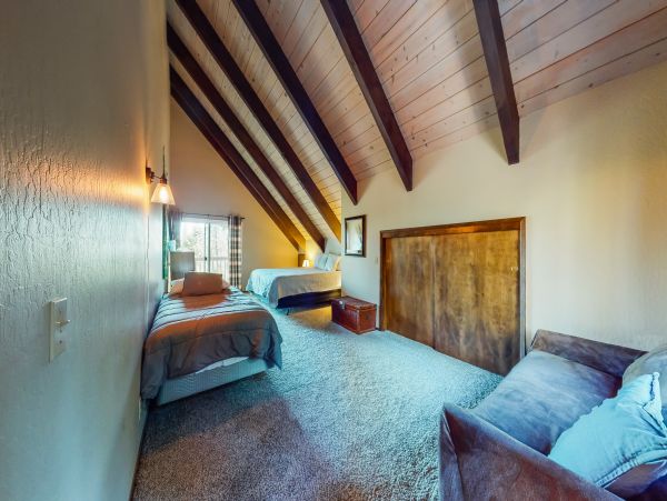 Yosemite Area Home 984830