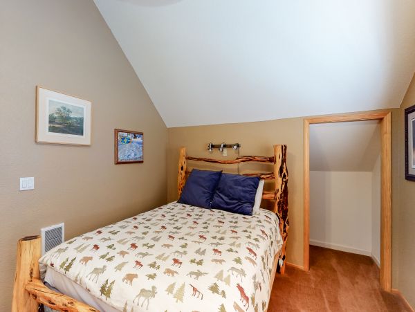 Yosemite Area Home 984832