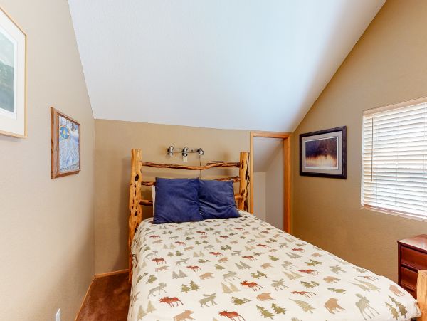 Yosemite Area Home 984832