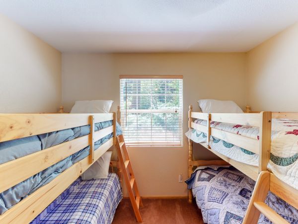 Yosemite Area Home 984832