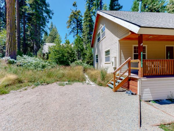 Yosemite Area Home 984832