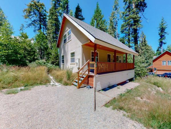 Yosemite Area Home 984832