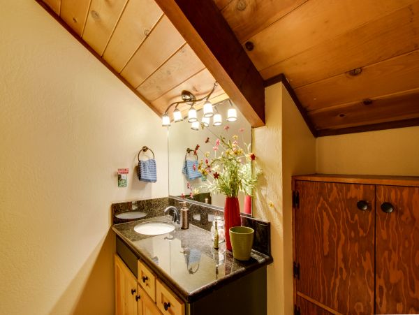 Yosemite Area Home 984833