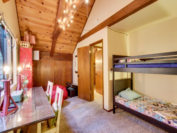 Yosemite Area Home 984833