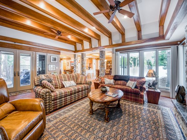 Yosemite Area Home 984834