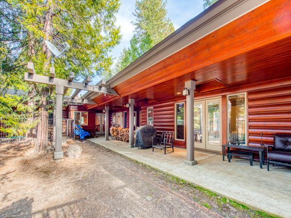 Yosemite Area Home 984834