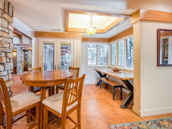Yosemite Area Home 984834