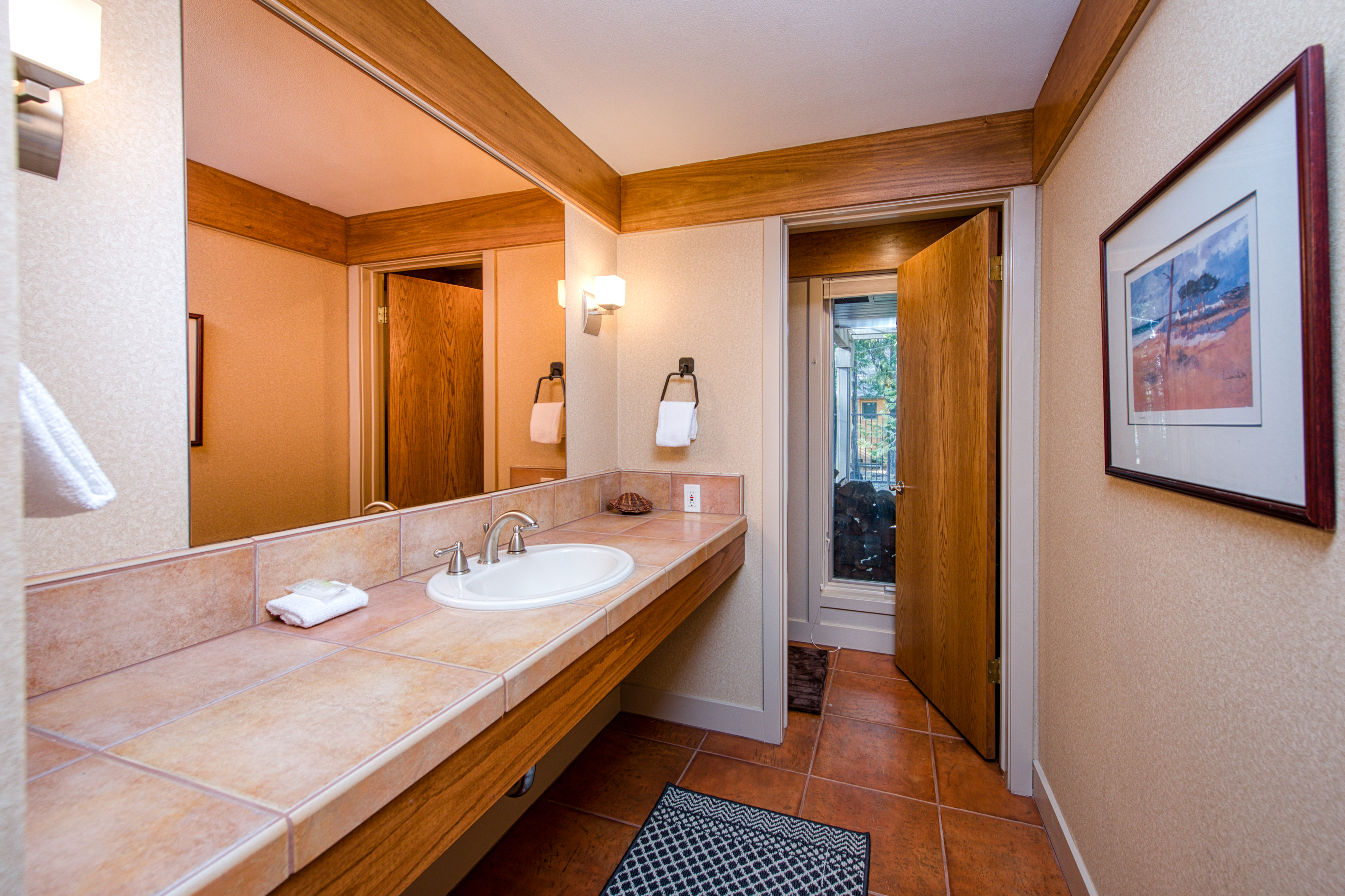 Yosemite Area Home 984834