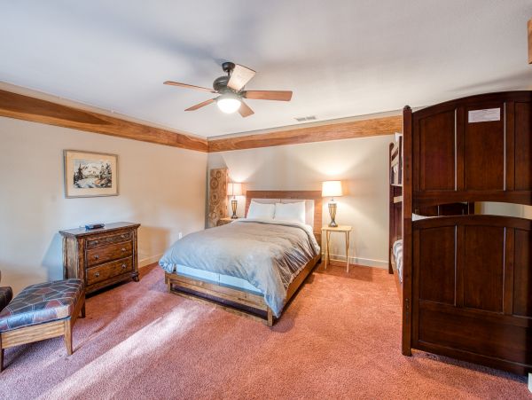 Yosemite Area Home 984834