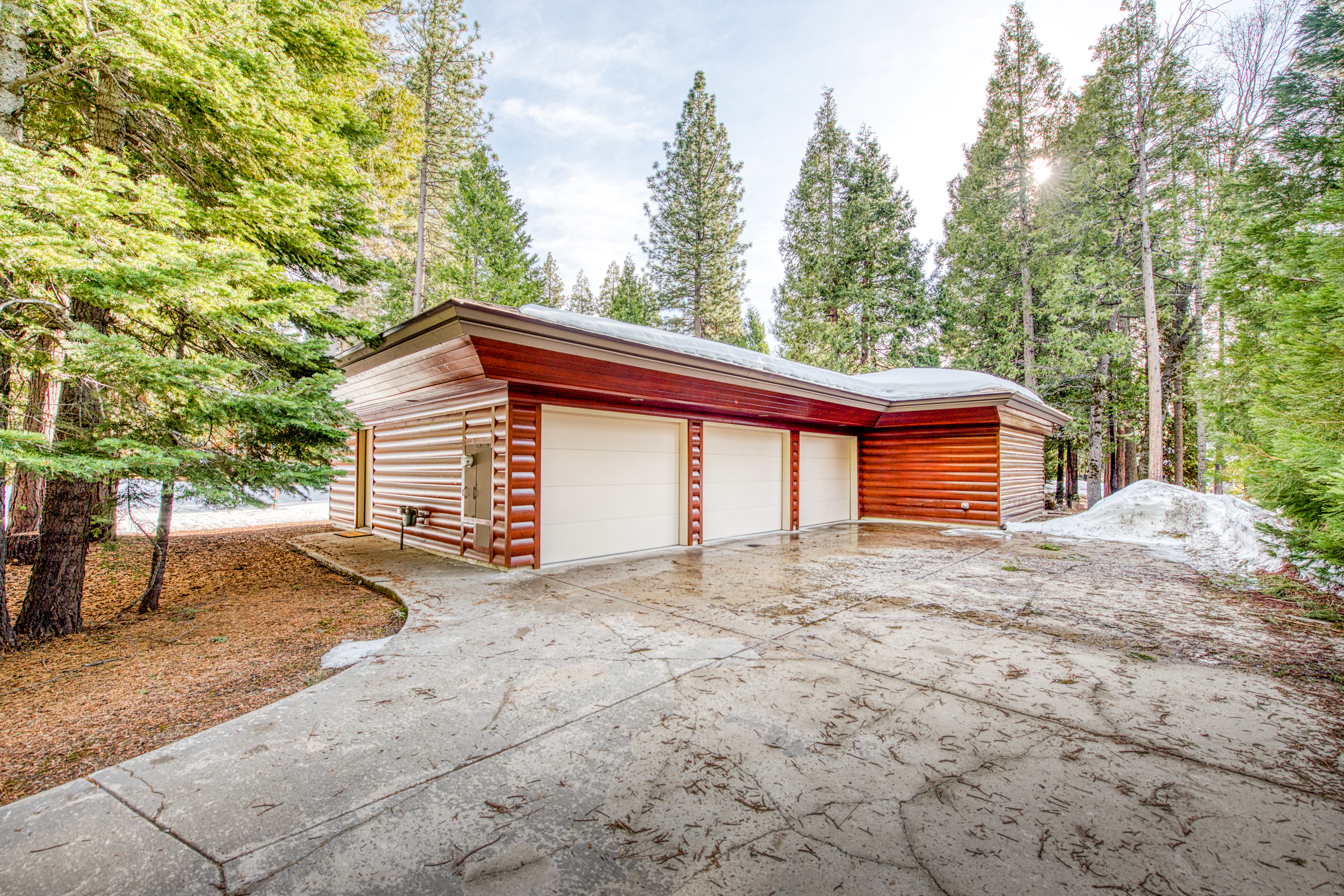 Yosemite Area Home 984834
