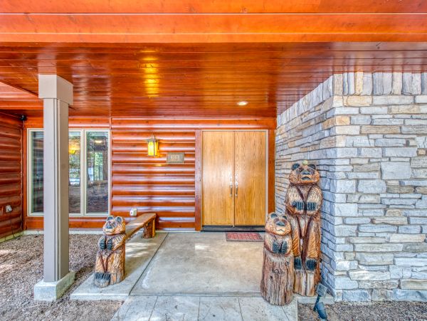 Yosemite Area Home 984834