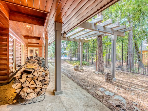 Yosemite Area Home 984834