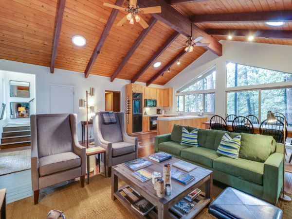 Yosemite Area Home 984835