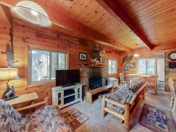 Yosemite Area Home 984836