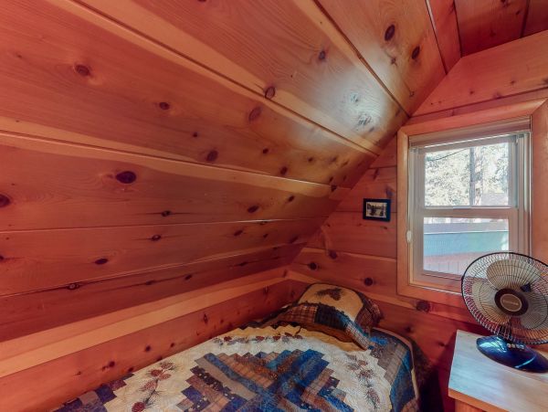 Yosemite Area Home 984836