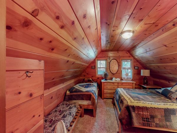 Yosemite Area Home 984836