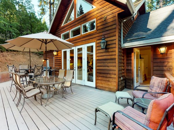 Yosemite Area Home 984837