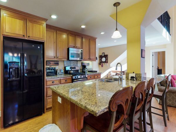 Yosemite Area Home 984837