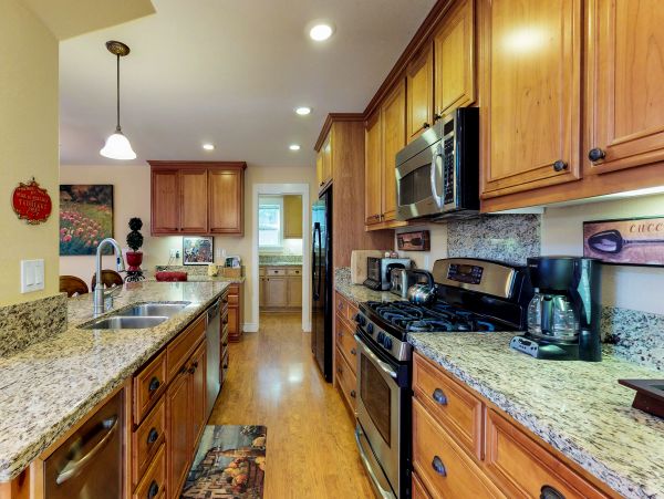 Yosemite Area Home 984837