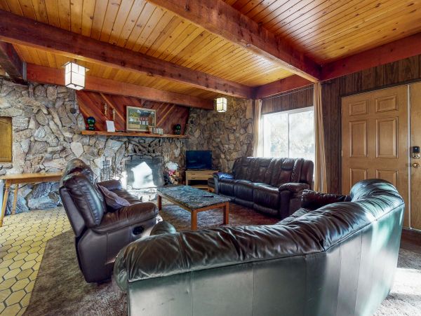 Yosemite Area Home 984838